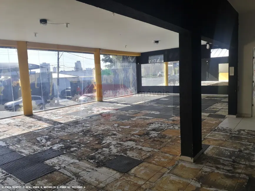 Foto 7 de Loja para alugar, 575m2 em Taubate - SP