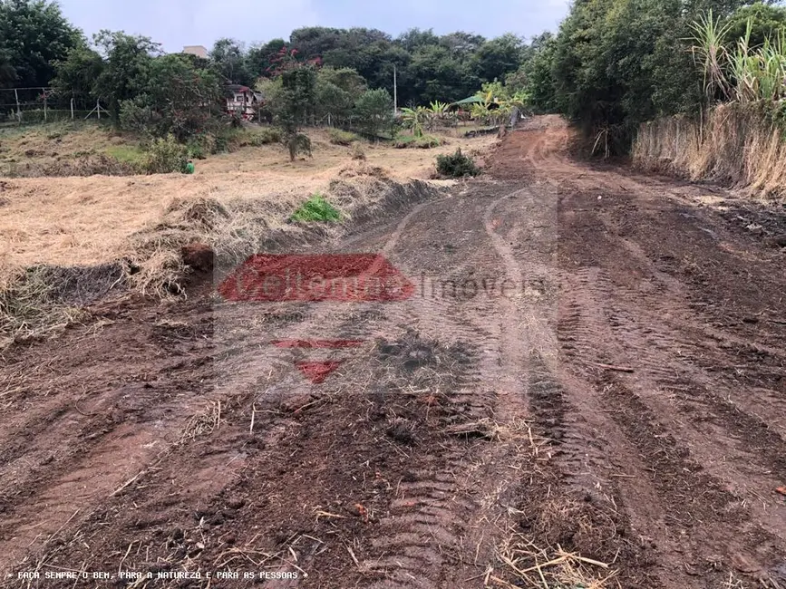 Foto 3 de Terreno / Lote à venda em Taubate - SP
