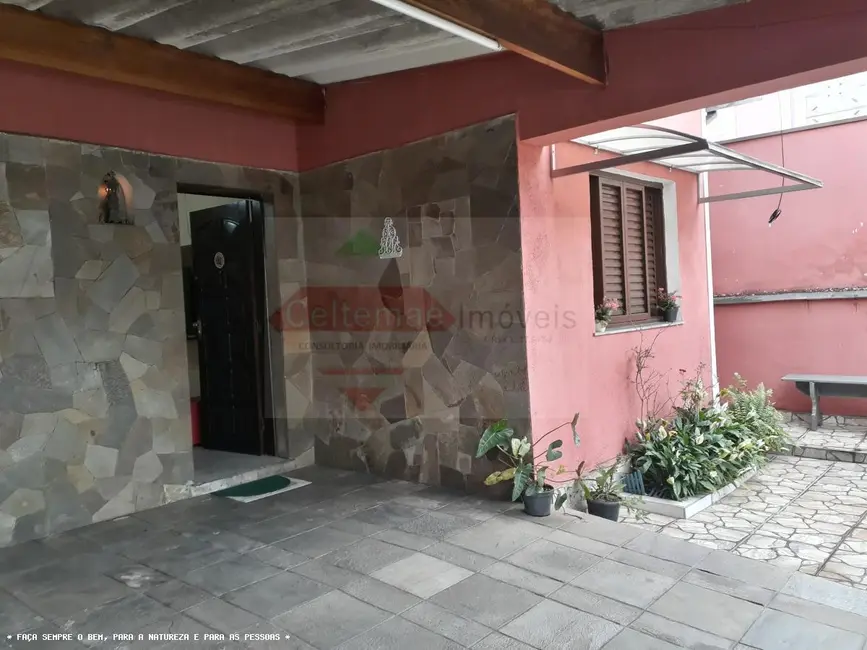 Foto 1 de Casa com 3 quartos à venda, 112m2 em Taubate - SP