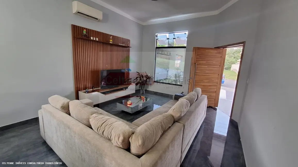 Casa de Condomínio com 2 quartos à venda, 136m2 em Taubate - SP - imagem 1 Foto 1 de Casa de Condomínio com 2 quartos à venda, 136m2 em Taubate - SP