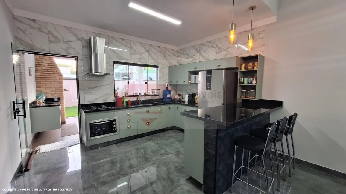 Casa de Condomínio com 2 quartos à venda, 136m2 em Taubate - SP - imagem 4 Foto 4 de Casa de Condomínio com 2 quartos à venda, 136m2 em Taubate - SP