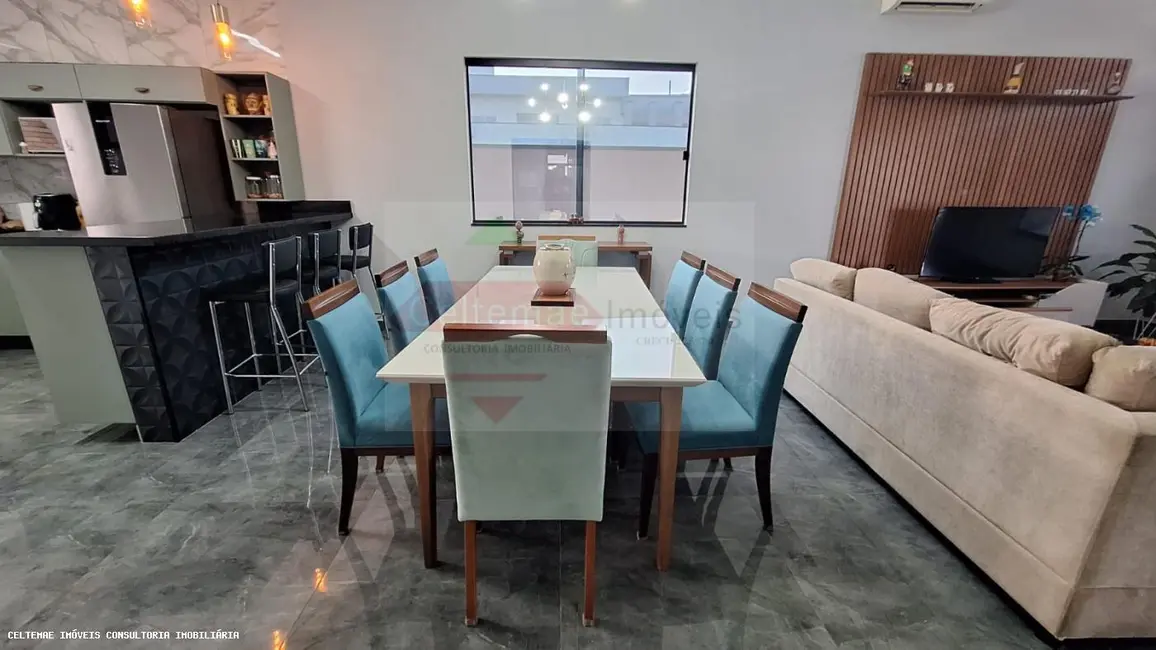 Casa de Condomínio com 2 quartos à venda, 136m2 em Taubate - SP - imagem 3 Foto 3 de Casa de Condomínio com 2 quartos à venda, 136m2 em Taubate - SP