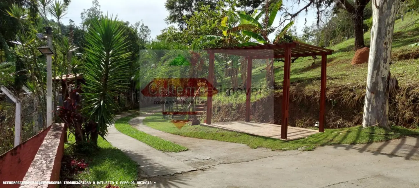 Foto 2 de Sítio / Rancho com 7 quartos à venda, 900m2 em Taubate - SP