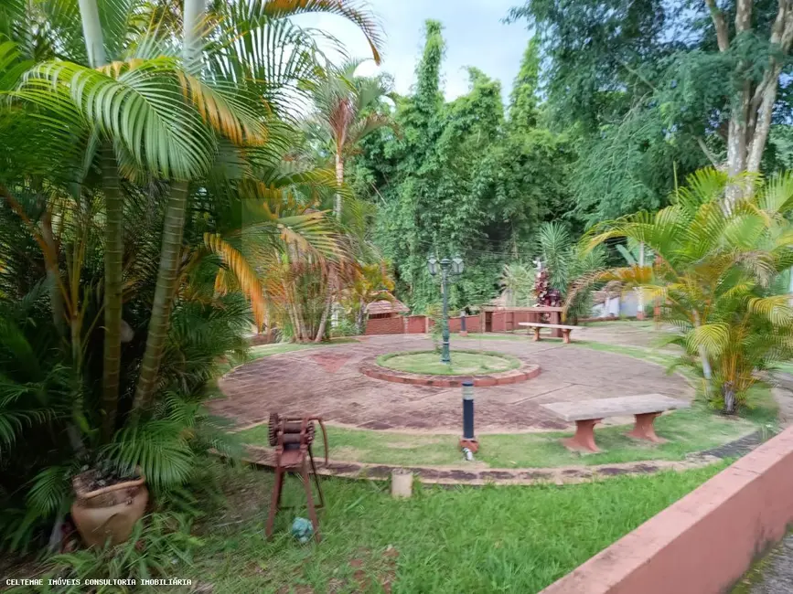 Foto 8 de Sítio / Rancho com 7 quartos à venda, 900m2 em Taubate - SP