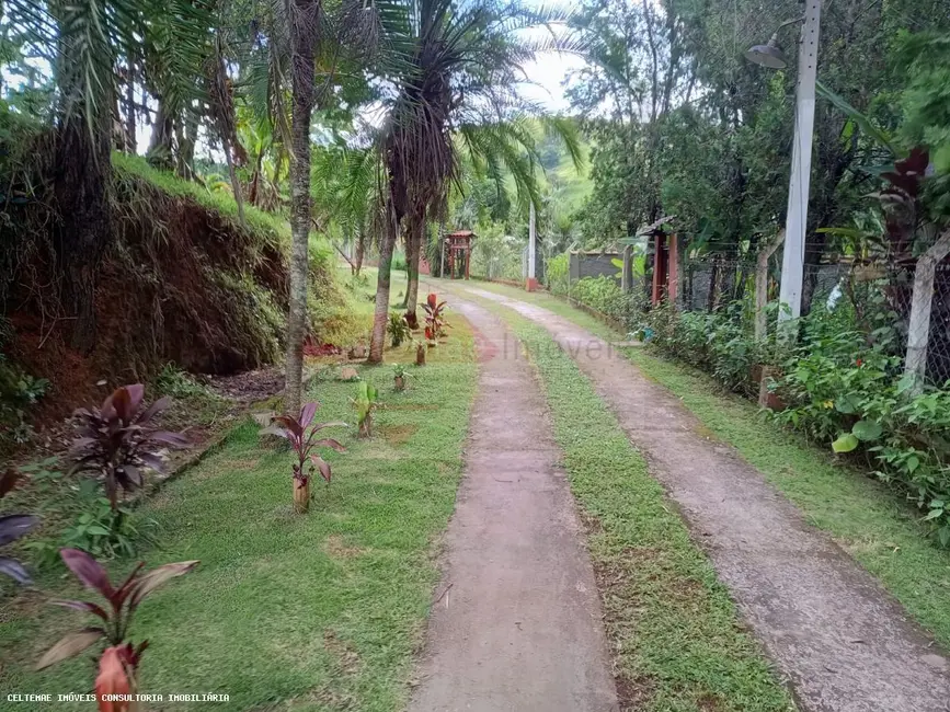 Foto 1 de Sítio / Rancho com 7 quartos à venda, 900m2 em Taubate - SP