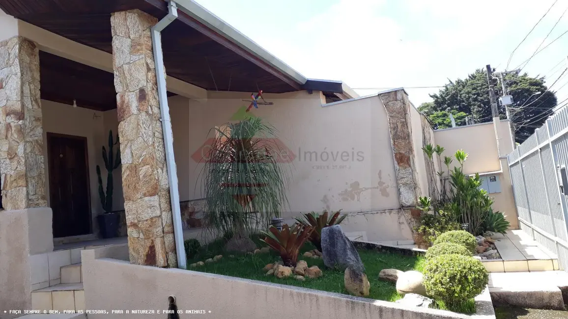 Foto 1 de Casa com 5 quartos à venda, 310m2 em Taubate - SP