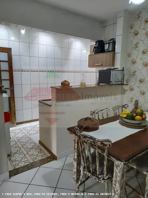 Foto 2 de Casa de Condomínio com 4 quartos à venda, 220m2 em Taubate - SP