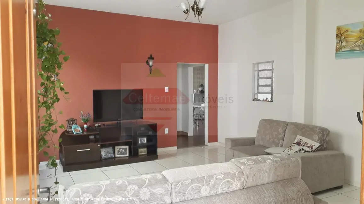Foto 6 de Casa com 3 quartos à venda, 204m2 em Taubate - SP