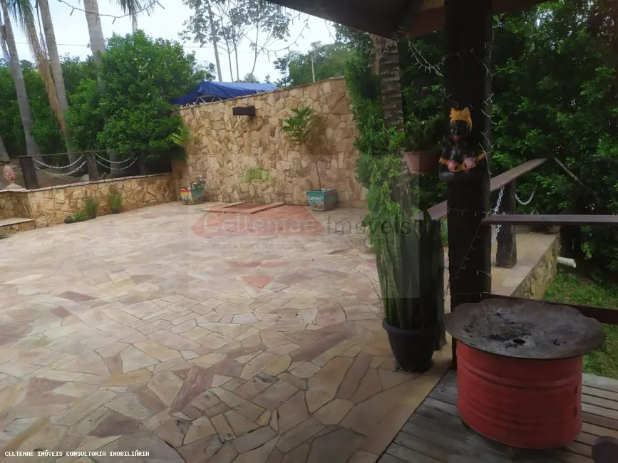 Foto 9 de Casa de Condomínio com 4 quartos à venda, 360m2 em Taubate - SP