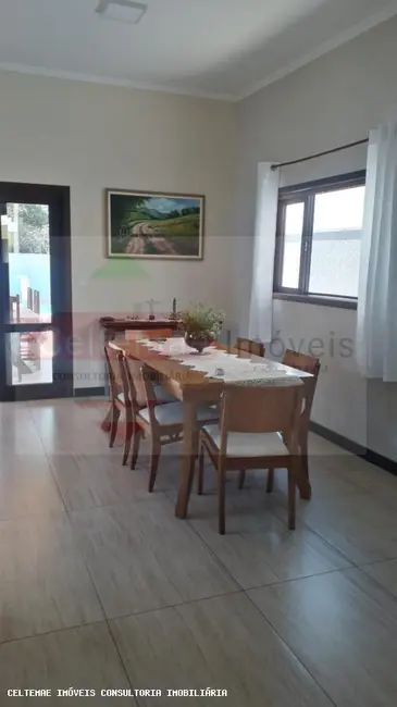 Foto 5 de Casa de Condomínio com 3 quartos à venda, 264m2 em Taubate - SP