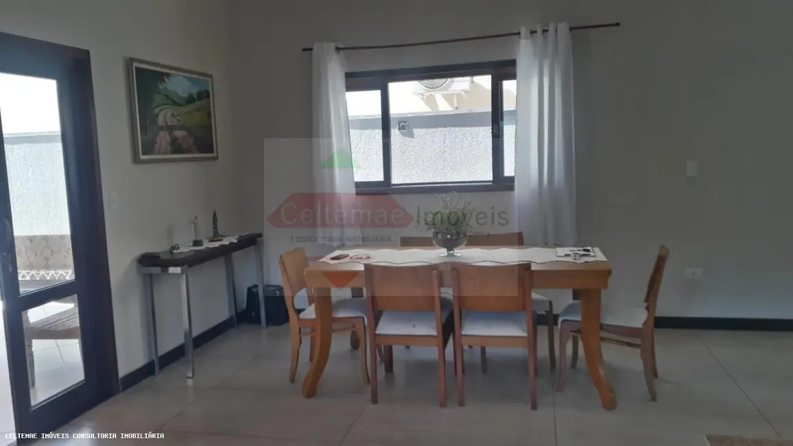 Foto 6 de Casa de Condomínio com 3 quartos à venda, 264m2 em Taubate - SP