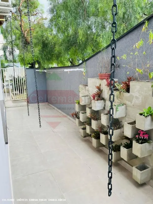 Foto 3 de Casa de Condomínio com 3 quartos à venda, 253m2 em Tremembe - SP