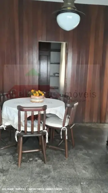 Foto 6 de Casa com 4 quartos à venda, 176m2 em Taubate - SP