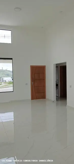Foto 2 de Casa de Condomínio com 3 quartos à venda, 144m2 em Taubate - SP