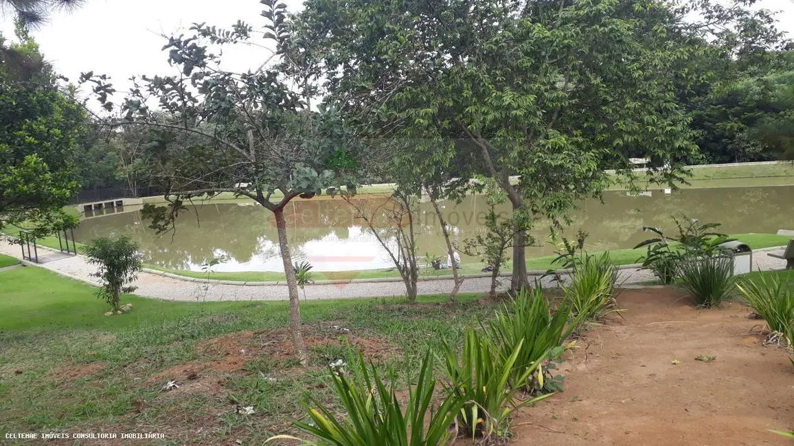 Foto 11 de Terreno / Lote à venda em Taubate - SP
