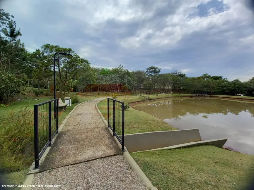 Foto 7 de Terreno / Lote à venda em Taubate - SP