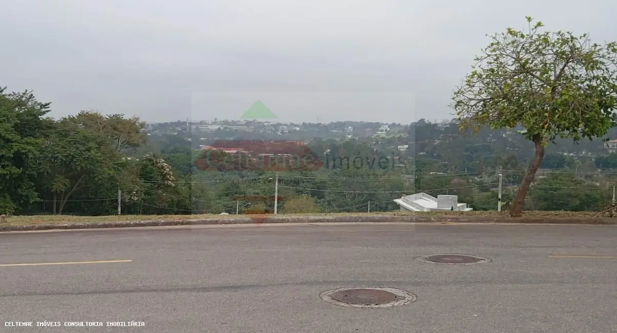 Foto 1 de Terreno / Lote à venda em Taubate - SP