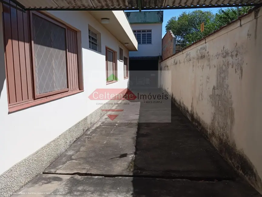 Foto 4 de Casa com 5 quartos à venda, 267m2 em Taubate - SP