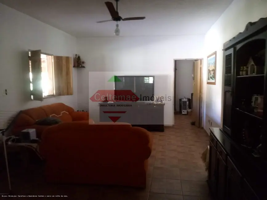 Sítio / Rancho com 4 quartos à venda, 384m2 em Taubate - SP - imagem 5 Foto 5 de Sítio / Rancho com 4 quartos à venda, 384m2 em Taubate - SP