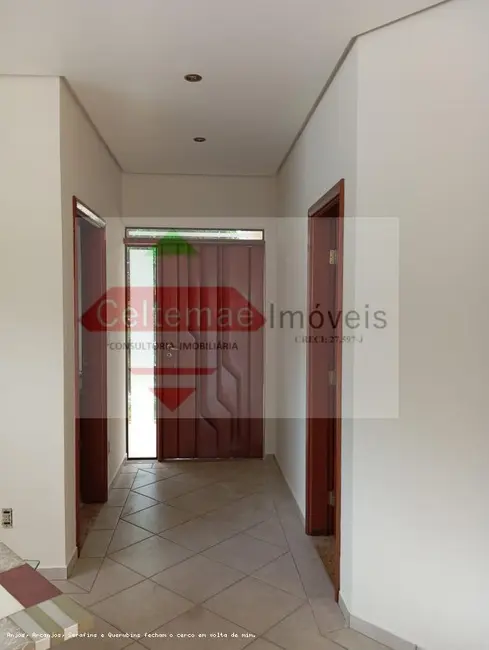 Foto 8 de Loja com 4 quartos para alugar, 250m2 em Taubate - SP