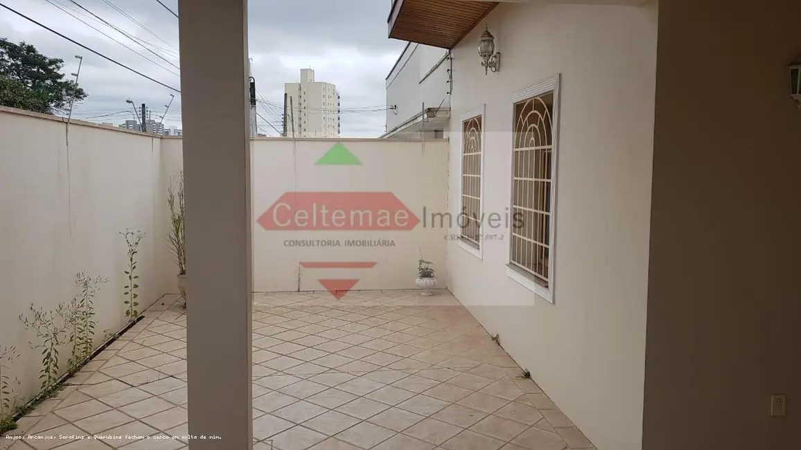 Foto 1 de Casa com 4 quartos à venda, 222m2 em Taubate - SP