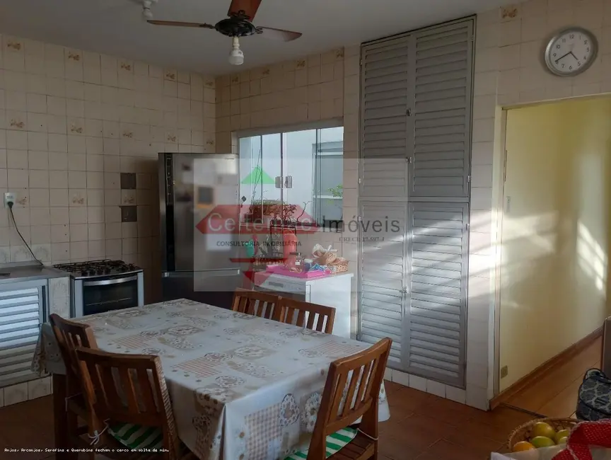 Foto 1 de Casa com 4 quartos à venda, 216m2 em Taubate - SP