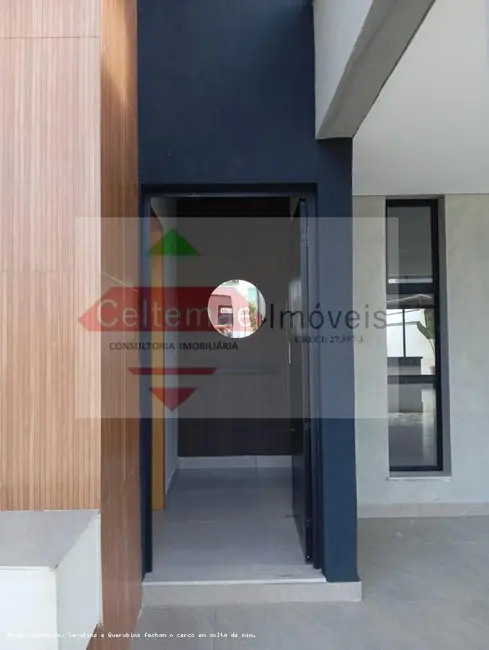 Foto 2 de Casa de Condomínio com 3 quartos à venda, 176m2 em Tremembe - SP