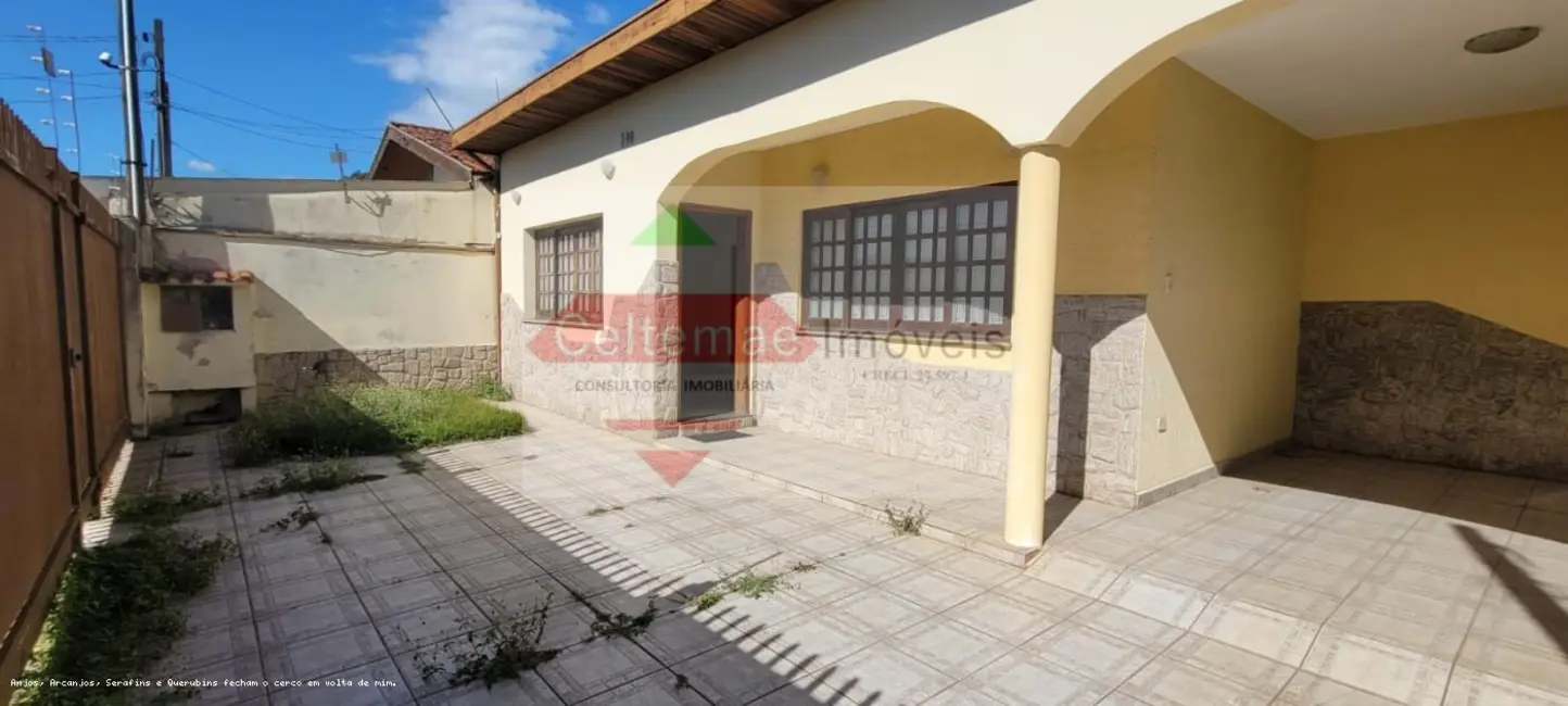 Foto 1 de Casa com 4 quartos à venda, 145m2 em Taubate - SP