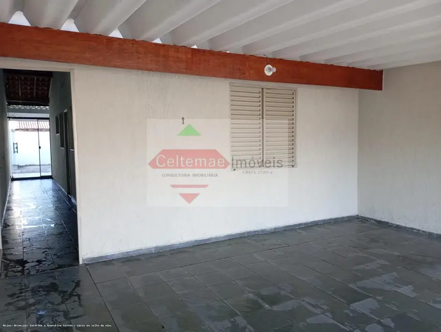 Foto 2 de Casa com 2 quartos à venda, 85m2 em Taubate - SP