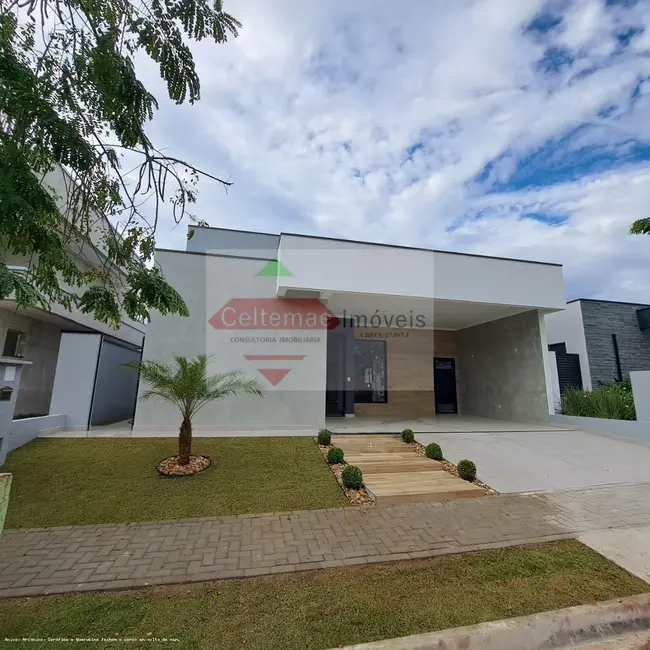 Foto 1 de Casa de Condomínio com 3 quartos à venda, 184m2 em Taubate - SP