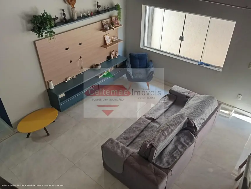 Foto 2 de Casa de Condomínio com 4 quartos à venda, 250m2 em Taubate - SP