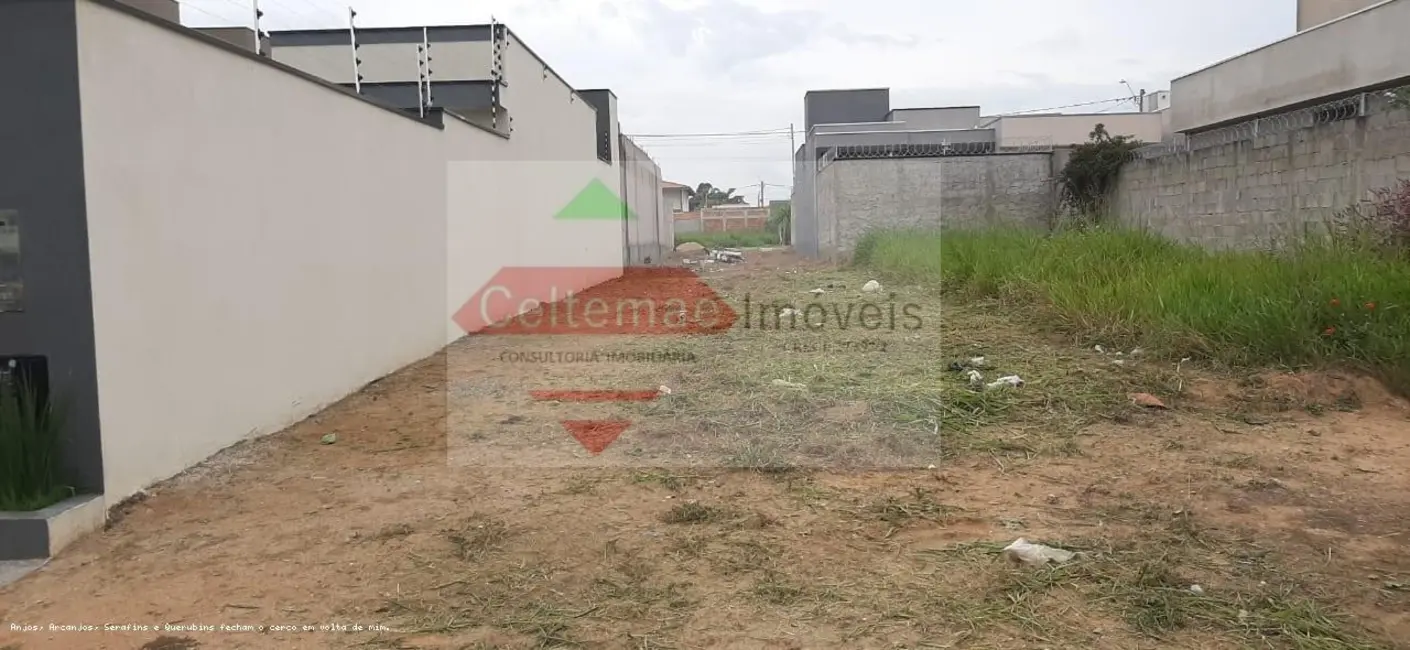 Foto 1 de Terreno / Lote à venda em Taubate - SP