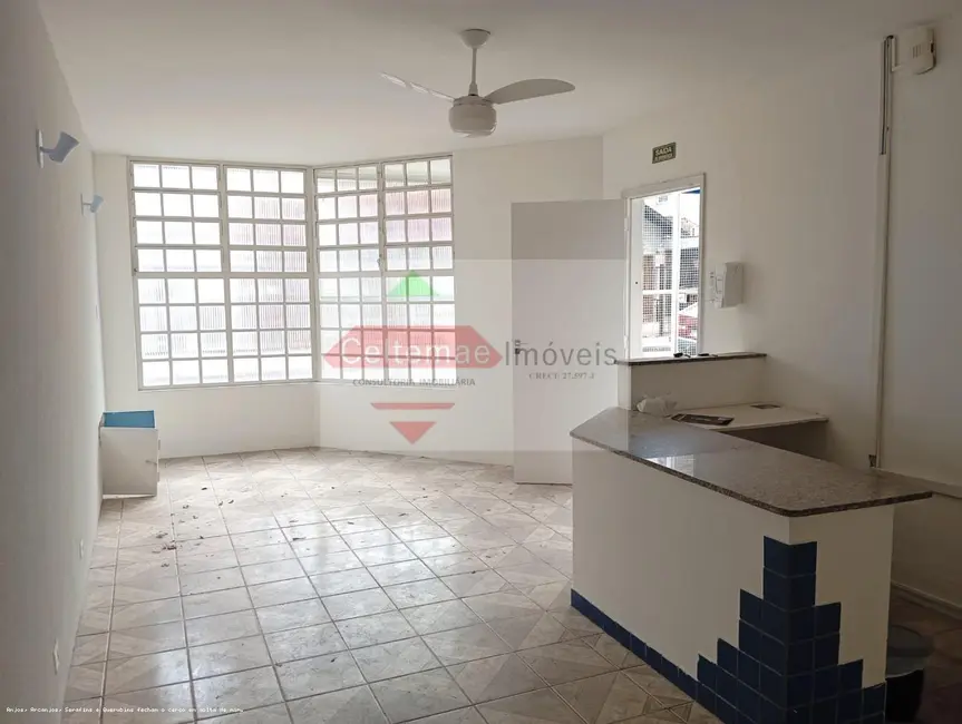 Loja para alugar, 227m2 em Taubate - SP - imagem 2 Foto 2 de Loja para alugar, 227m2 em Taubate - SP