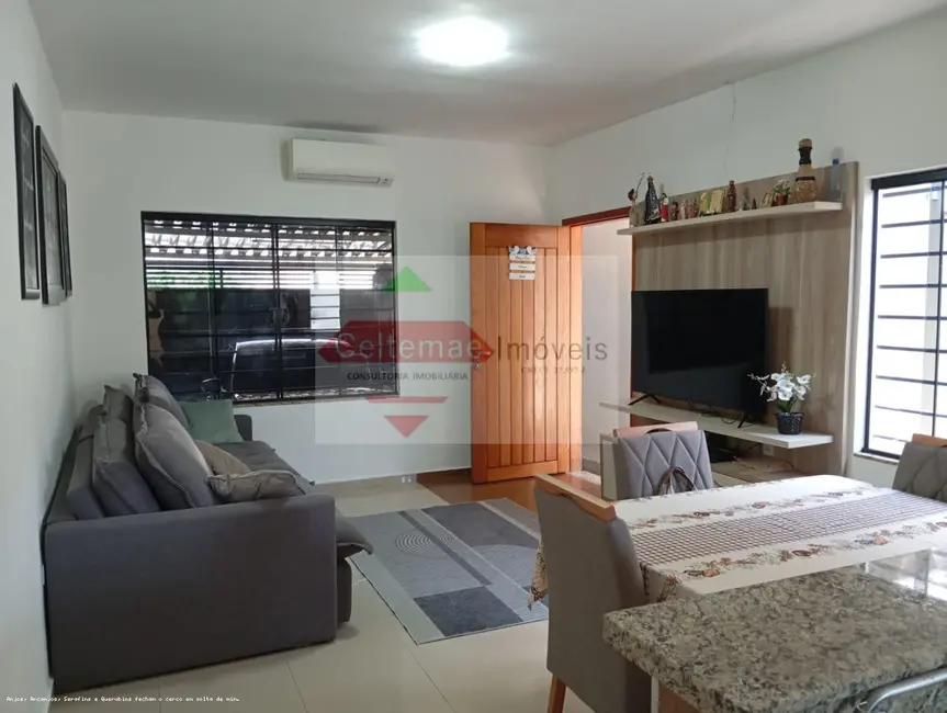 Foto 2 de Casa com 2 quartos à venda, 71m2 em Taubate - SP