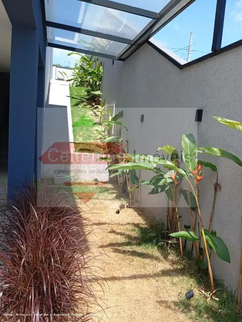 Foto 2 de Casa de Condomínio à venda, 181m2 em Taubate - SP