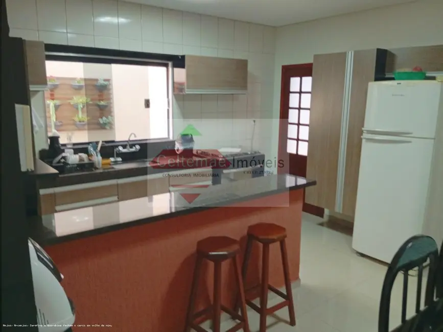 Foto 7 de Casa com 3 quartos à venda, 214m2 em Pindamonhangaba - SP