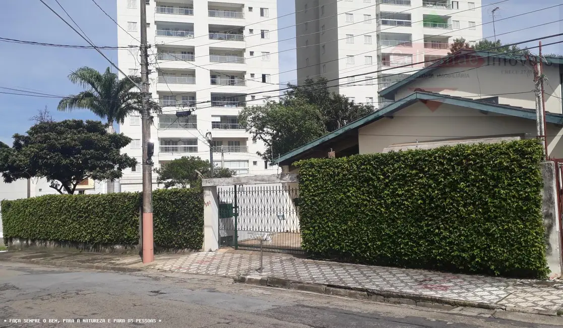 Foto 3 de Casa com 3 quartos à venda, 300m2 em Taubate - SP
