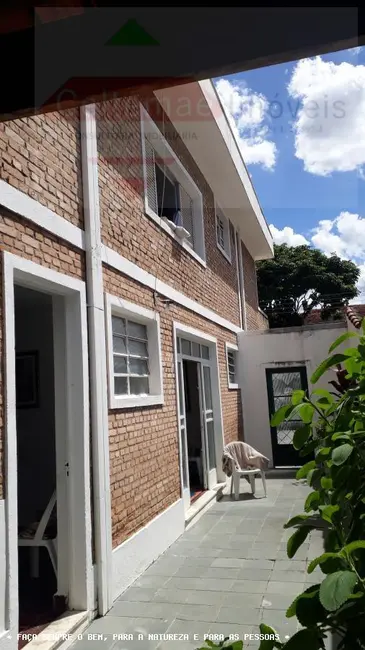 Foto 8 de Casa com 5 quartos à venda, 300m2 em Taubate - SP