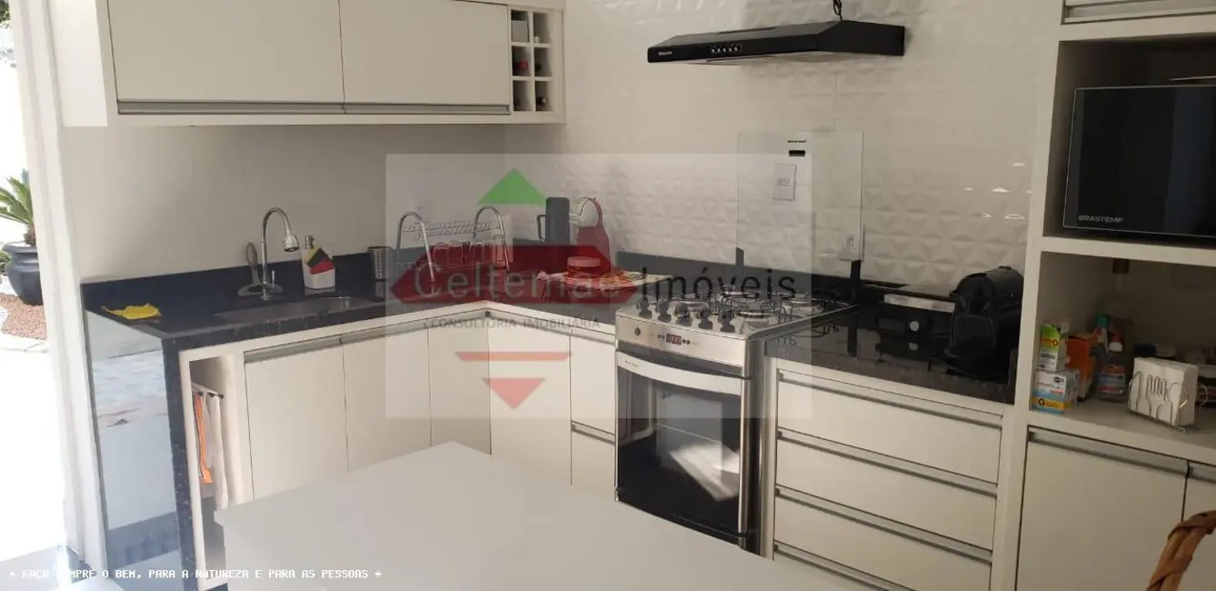 Foto 6 de Casa com 4 quartos à venda, 329m2 em Taubate - SP