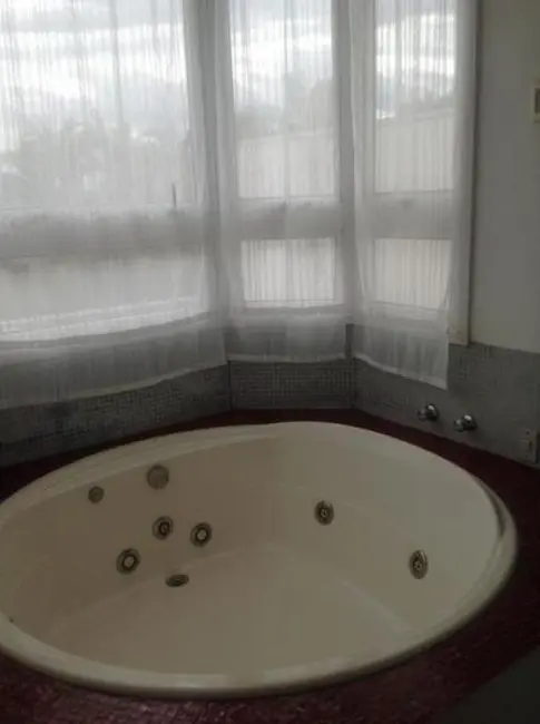 Foto 9 de Casa com 4 quartos à venda, 514m2 em Taubate - SP