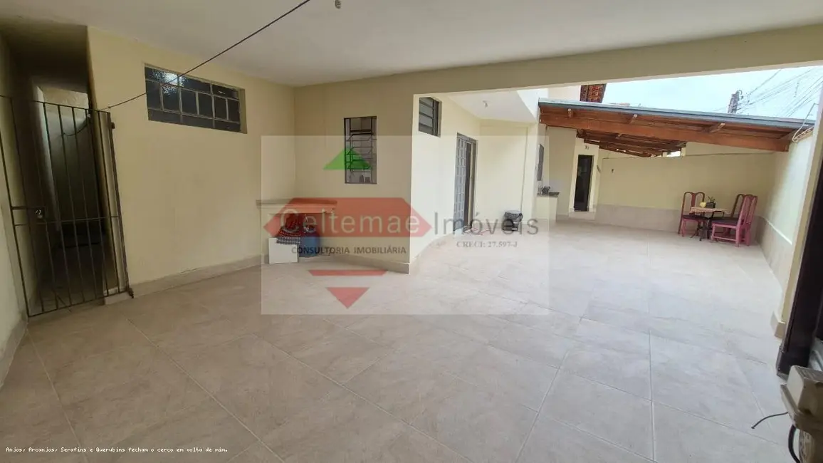 Foto 3 de Casa com 3 quartos à venda, 78m2 em Taubate - SP