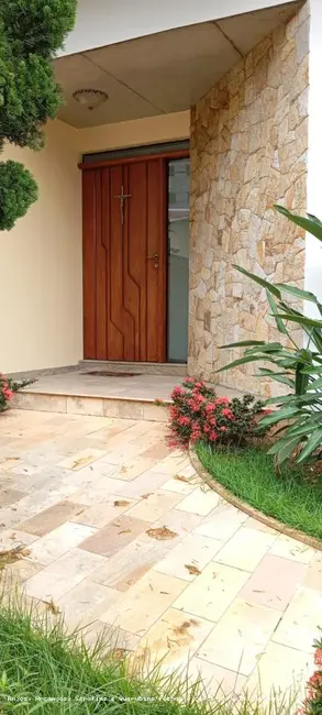 Foto 7 de Casa com 4 quartos à venda, 250m2 em Taubate - SP