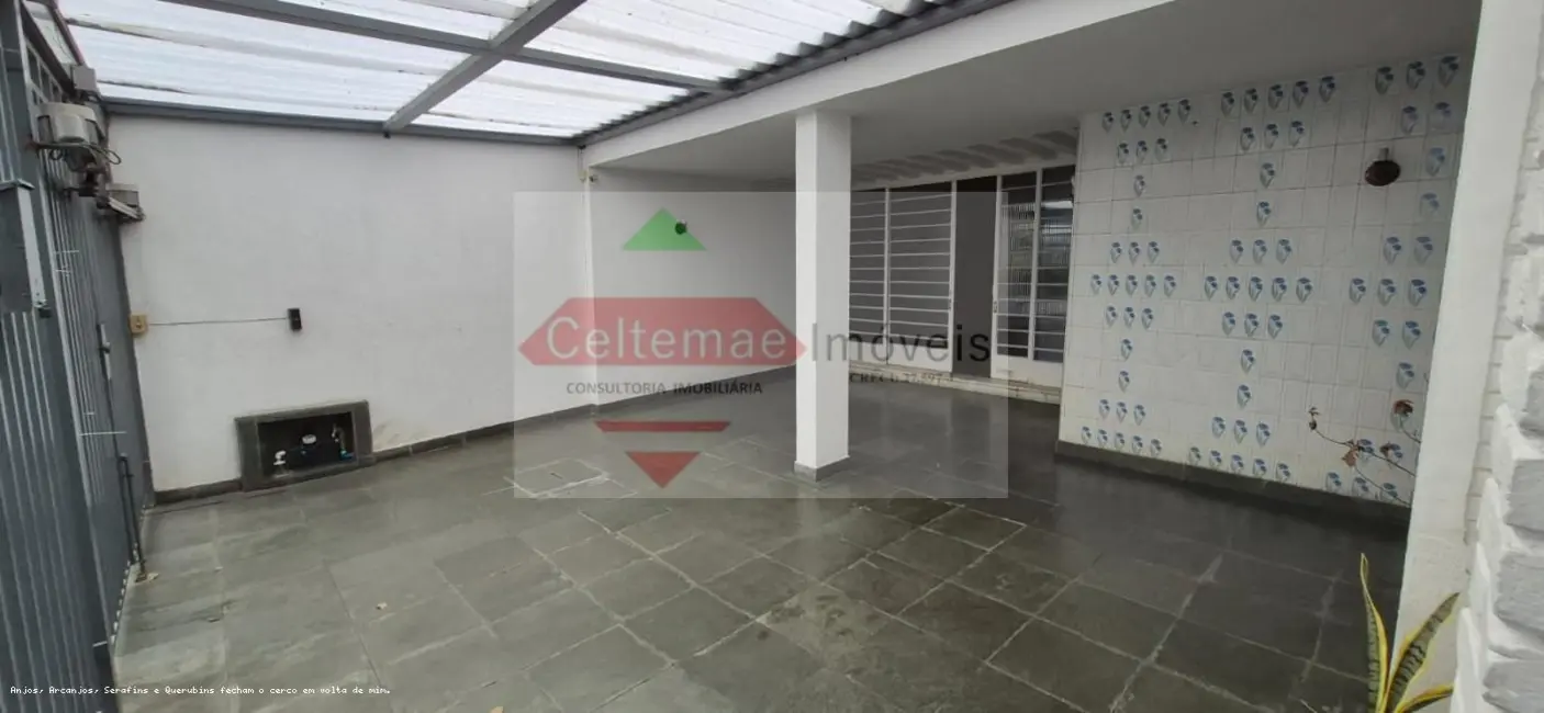 Loja com 4 quartos para alugar, 319m2 em Taubate - SP - imagem 2 Foto 2 de Loja com 4 quartos para alugar, 319m2 em Taubate - SP
