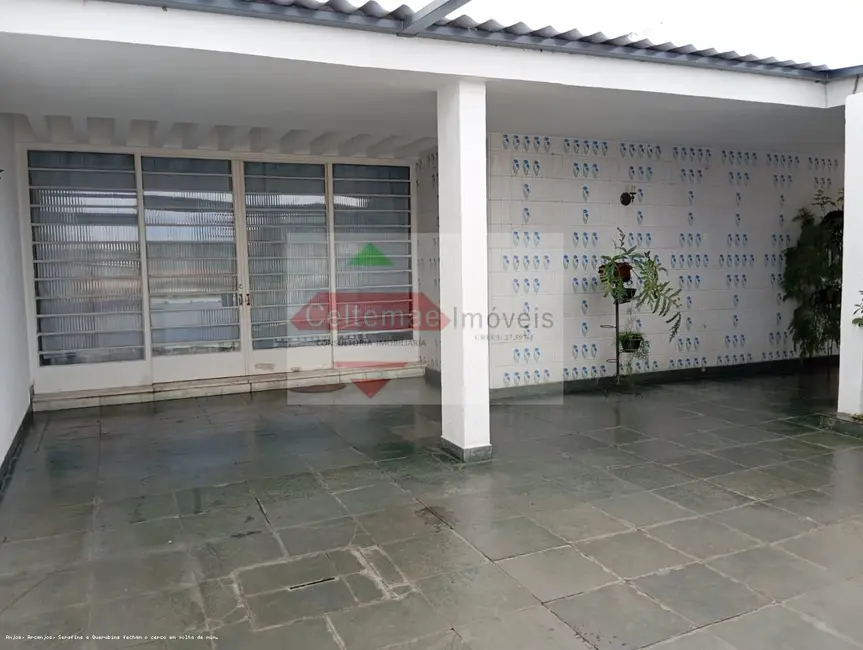 Foto 2 de Loja com 4 quartos para alugar, 319m2 em Taubate - SP