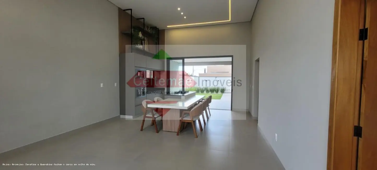 Casa de Condomínio com 3 quartos à venda, 159m2 em Tremembe - SP - imagem 3 Foto 3 de Casa de Condomínio com 3 quartos à venda, 159m2 em Tremembe - SP