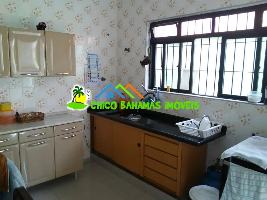 Casa com 2 quartos à venda, 175m2 em Aviação, Praia Grande - SP - imagem 9 Foto 9 de Casa com 2 quartos à venda, 175m2 em Aviação, Praia Grande - SP