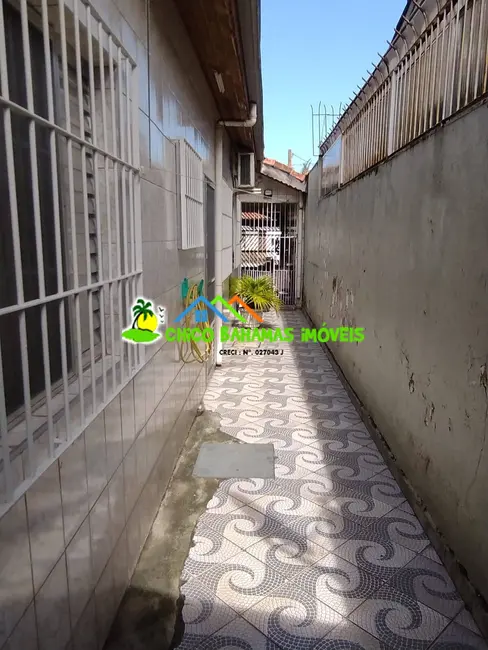 Casa com 2 quartos à venda em Aviação, Praia Grande - SP - imagem 3 Foto 3 de Casa com 2 quartos à venda em Aviação, Praia Grande - SP