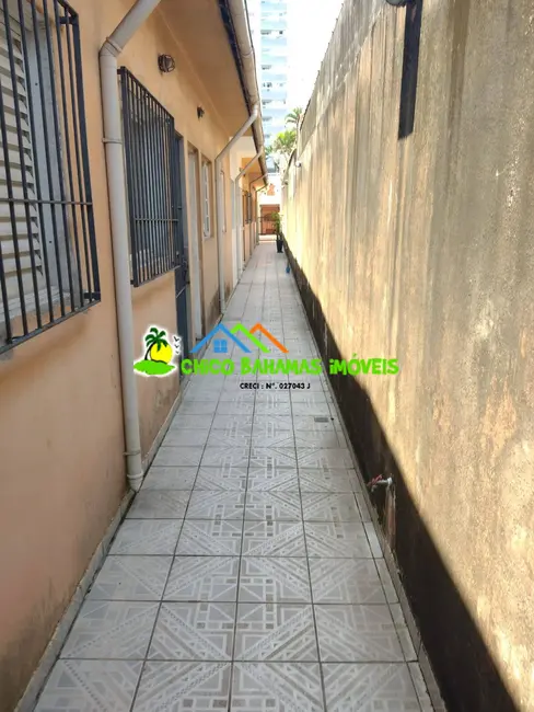 Foto 1 de Casa com 1 quarto à venda em Aviação, Praia Grande - SP