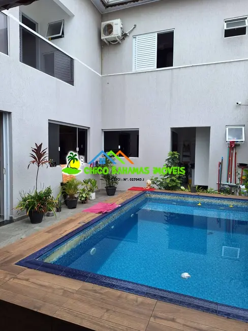 Sobrado com 3 quartos à venda em Ocian, Praia Grande - SP - imagem 1 Foto 1 de Sobrado com 3 quartos à venda em Ocian, Praia Grande - SP