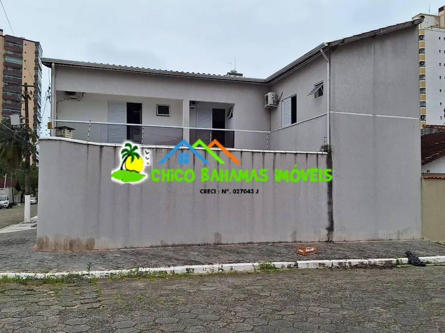 Sobrado com 3 quartos à venda em Ocian, Praia Grande - SP - imagem 3 Foto 3 de Sobrado com 3 quartos à venda em Ocian, Praia Grande - SP